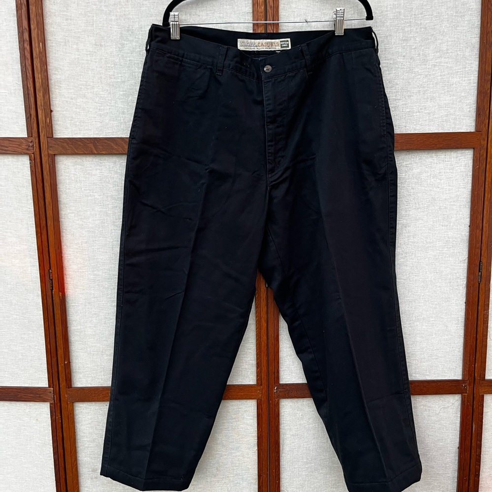 Cabela’s Casuals Black Flannel Lined Huntsman Chinos Men's Pants — 38x26.5”